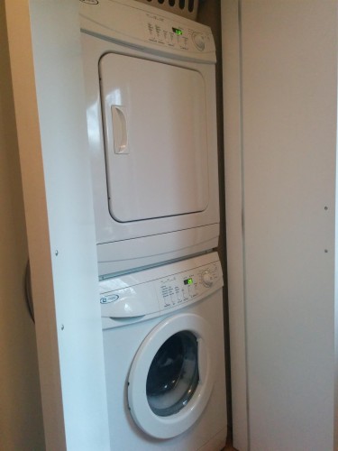 211-1540 Haro Street, Vancouver, BC 