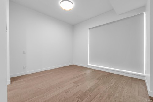 313-6811 Pearson Way, Richmond, BC 