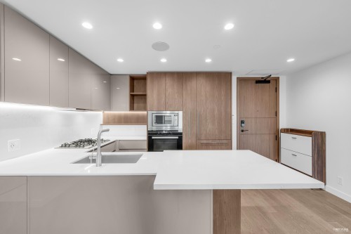 313-6811 Pearson Way, Richmond, BC 