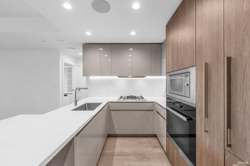 313-6811 Pearson Way, Richmond, BC 