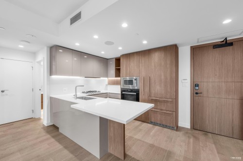 313-6811 Pearson Way, Richmond, BC 