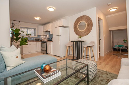 Suite-1534 Bewicke Avenue, North Vancouver, BC 