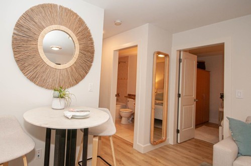 Suite-1534 Bewicke Avenue, North Vancouver, BC 