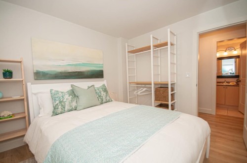Suite-1534 Bewicke Avenue, North Vancouver, BC 