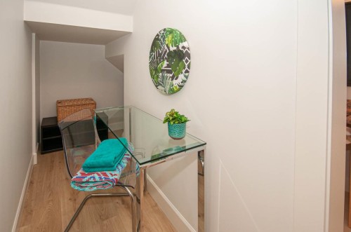 Suite-1534 Bewicke Avenue, North Vancouver, BC 