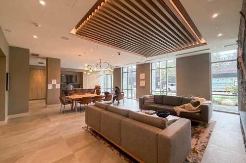 607-2385 Emery Court, North Vancouver, BC 