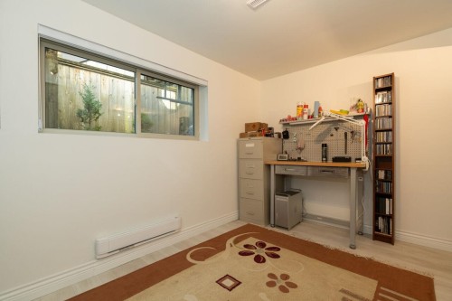 3595 Princess Avenue, North Vancouver, BC 