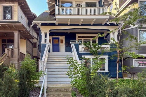 1-3536 Point Grey Road, Vancouver, BC 