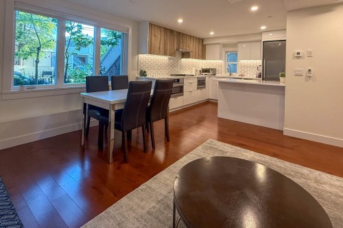 1-3536 Point Grey Road, Vancouver, BC 