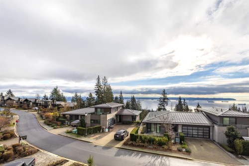2997 Burfield Place, West Vancouver, BC 
