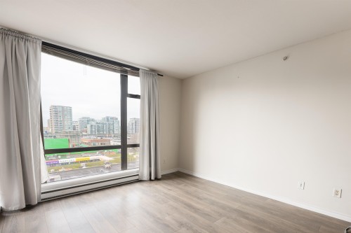 704-5933 Cooney Road, Richmond, BC 