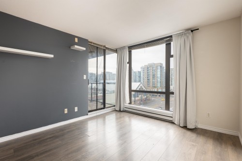 704-5933 Cooney Road, Richmond, BC 