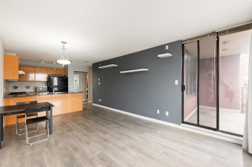 704-5933 Cooney Road, Richmond, BC 