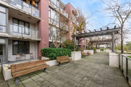 704-5933 Cooney Road, Richmond, BC 