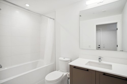 711-8750 University Crescent, Burnaby, BC 