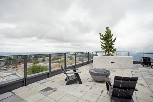 711-8750 University Crescent, Burnaby, BC 