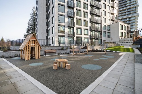 711-8750 University Crescent, Burnaby, BC 