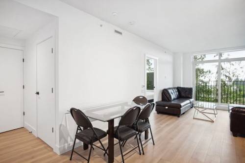 711-8750 University Crescent, Burnaby, BC 