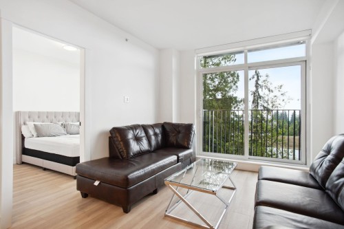 711-8750 University Crescent, Burnaby, BC 