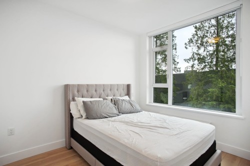 711-8750 University Crescent, Burnaby, BC 