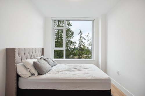 711-8750 University Crescent, Burnaby, BC 