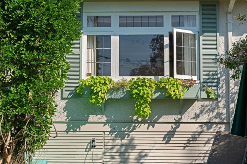 1376 11Th Street, West Vancouver, BC 