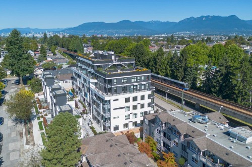 206-3264 Vanness Avenue, Vancouver, BC 