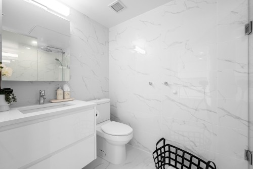 405-8181 Chester Street, Vancouver, BC 