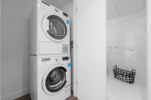 405-8181 Chester Street, Vancouver, BC 