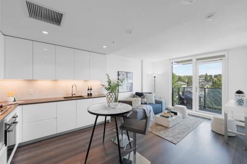 405-8181 Chester Street, Vancouver, BC 