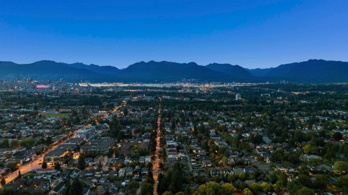 1-5033 Prince Albert Street, Vancouver, BC 