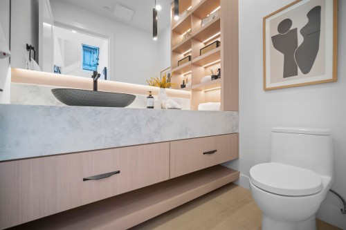 1-5033 Prince Albert Street, Vancouver, BC 