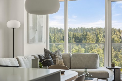 504-3888 Evergreen Place, Burnaby, BC 