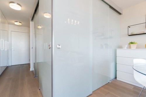 910-189 Keefer Street, Vancouver, BC 