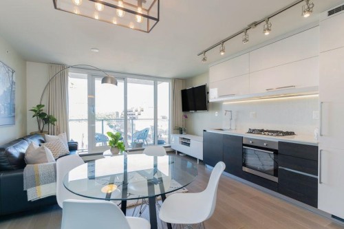 910-189 Keefer Street, Vancouver, BC 
