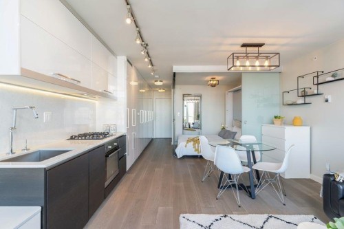 910-189 Keefer Street, Vancouver, BC 