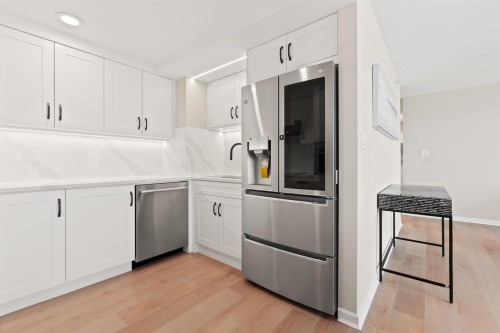 906-1288 Marinaside Crescent, Vancouver, BC 