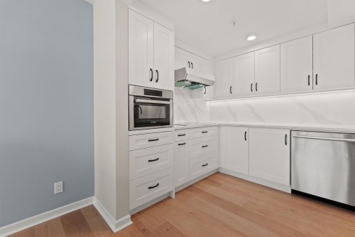 906-1288 Marinaside Crescent, Vancouver, BC 