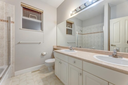 3095 Cardinal Crescent, Coquitlam, BC 