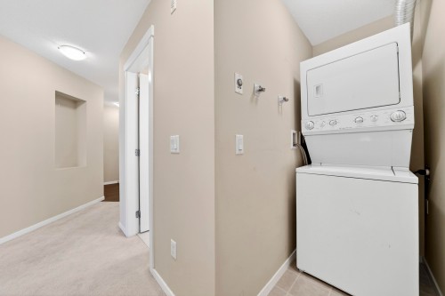 415-3050 Dayanee Springs Boulevard, Coquitlam, BC 