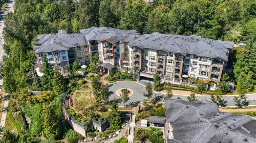 415-3050 Dayanee Springs Boulevard, Coquitlam, BC 