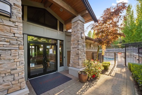 415-3050 Dayanee Springs Boulevard, Coquitlam, BC 