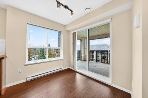 415-3050 Dayanee Springs Boulevard, Coquitlam, BC 