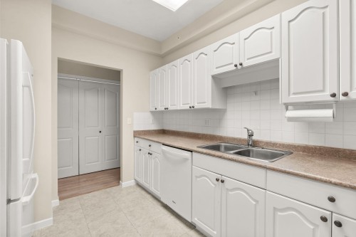 108-1153 54A Street, Delta, BC 