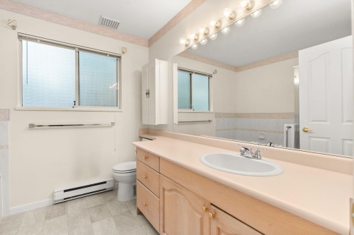 108-1153 54A Street, Delta, BC 