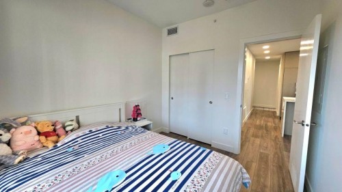 301-4433 Alaska Street, Burnaby, BC 