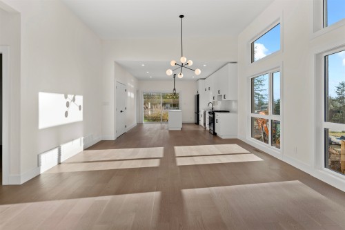 5410 Stellar Way, Sechelt, BC 