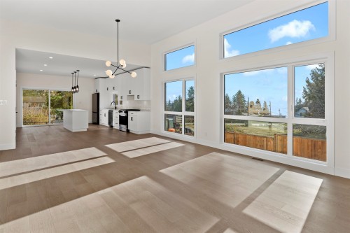 5410 Stellar Way, Sechelt, BC 