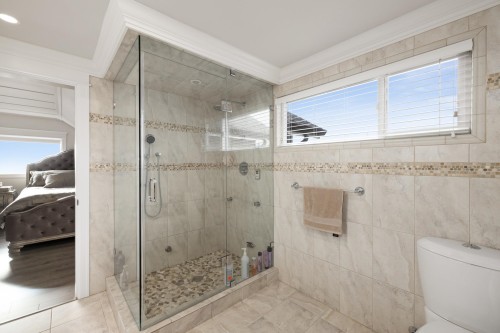 4050 St. Pauls Avenue, North Vancouver, BC 