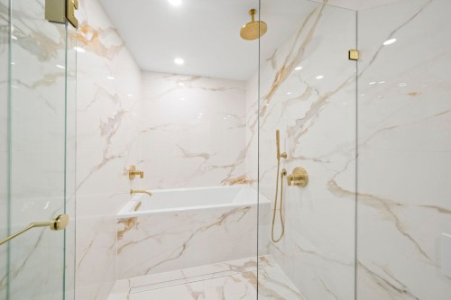 703-1033 Nelson Street, Vancouver, BC 